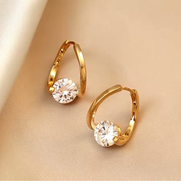 Cubic Zirconia Gold Earrings - Picture 2 of 2